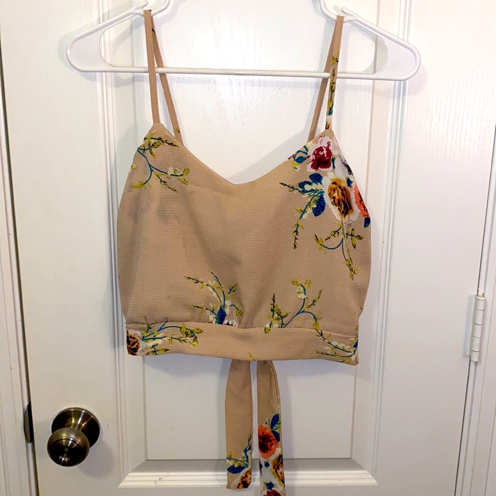 Cropped floral tank top